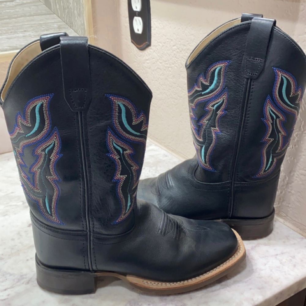 Kids Size 3 Square Toe Boots